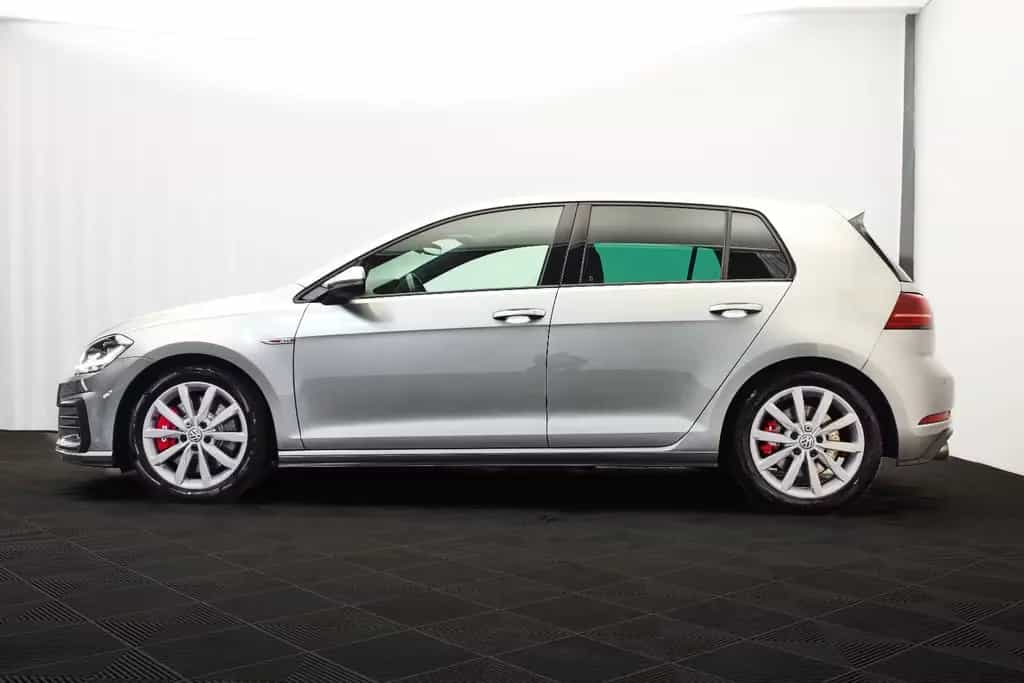Volkswagen Golf VII Lim. GTI Performance *Luxusausführung* 01/2019-photo-3