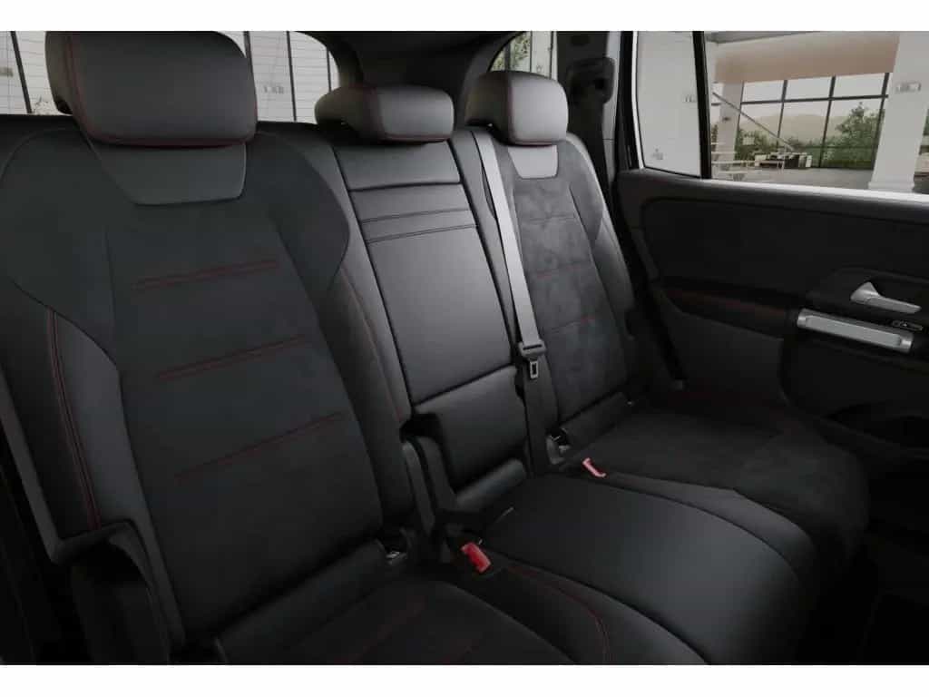 Mercedes-Benz GLB-Class d 4M AMG MBUX+360°+LED+AHK+19"+Smartph 03/2026-photo-9