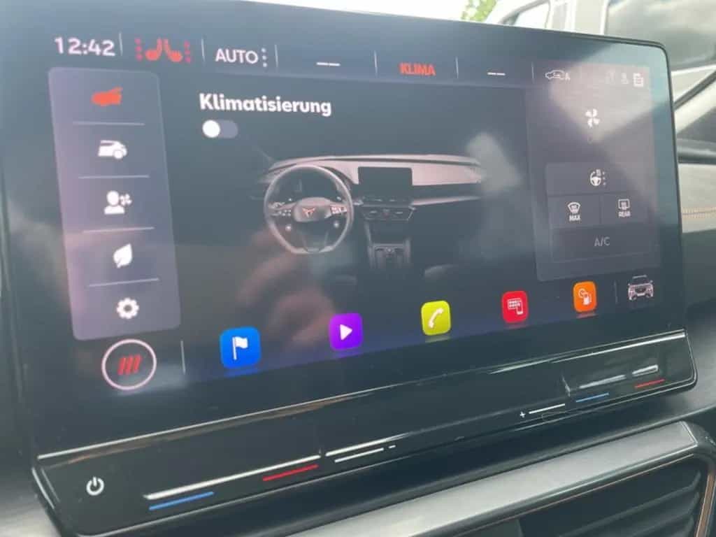 Cupra Formentor 1.5 TSI LED NAVI CAM SHZ ACC ALU 02/2022-photo-17