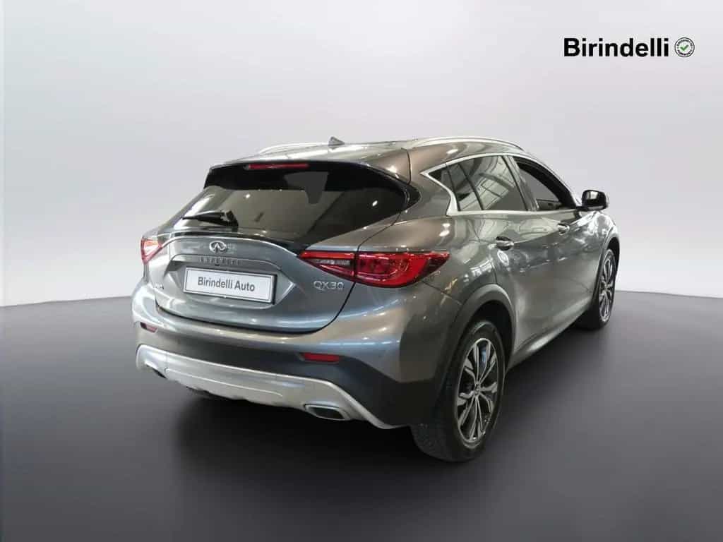 Infiniti QX30 INFINITI QX30 - 2.2 diesel DCT AWD Premium Tech 02/2017-photo-2