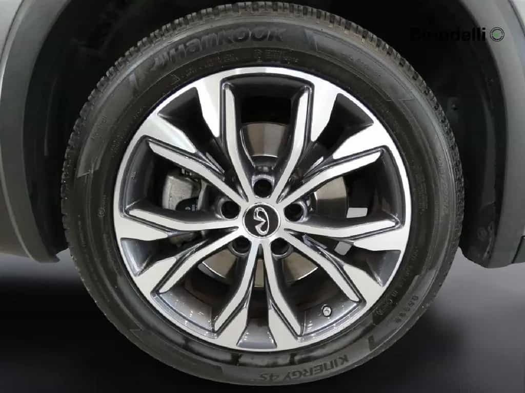 Infiniti QX30 INFINITI QX30 - 2.2 diesel DCT AWD Premium Tech 02/2017-photo-5