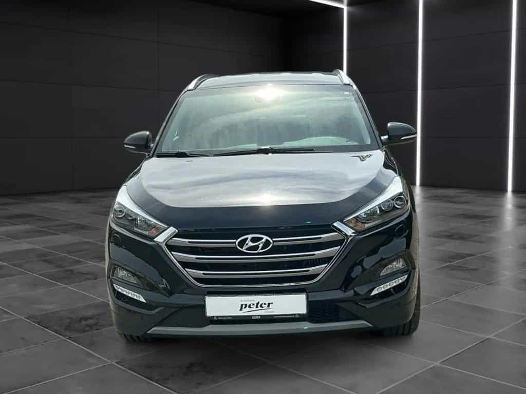 Hyundai TUCSON 1.6 Premium 4WD Premium*LED*Kamera* 05/2018-photo-1