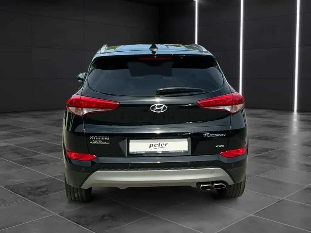 Hyundai TUCSON 1.6 Premium 4WD Premium*LED*Kamera* 05/2018-photo-3