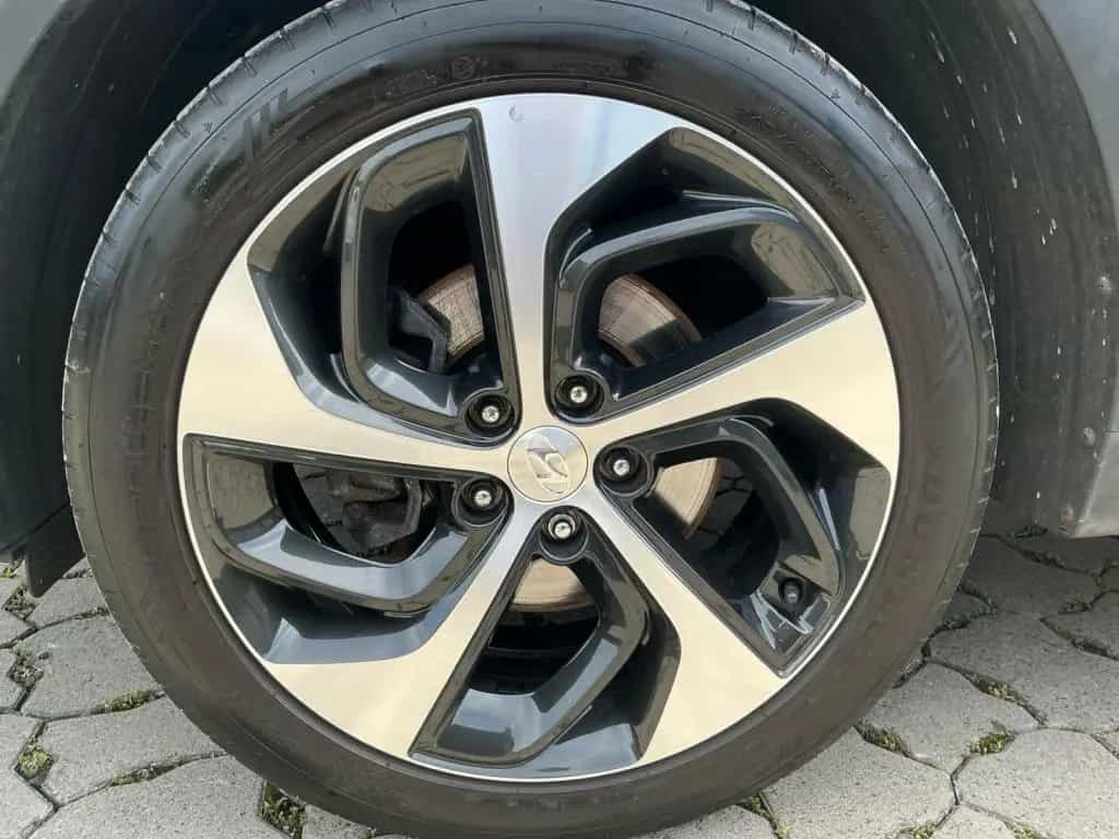Hyundai TUCSON 1.6 Premium 4WD Premium*LED*Kamera* 05/2018-photo-4