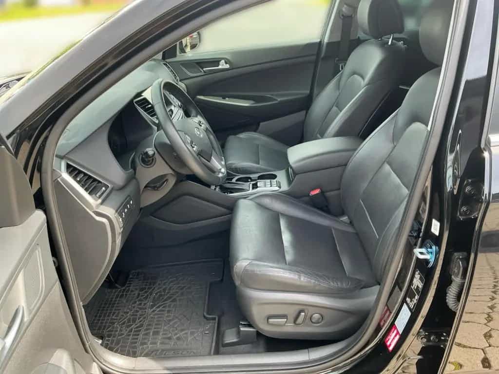 Hyundai TUCSON 1.6 Premium 4WD Premium*LED*Kamera* 05/2018-photo-7