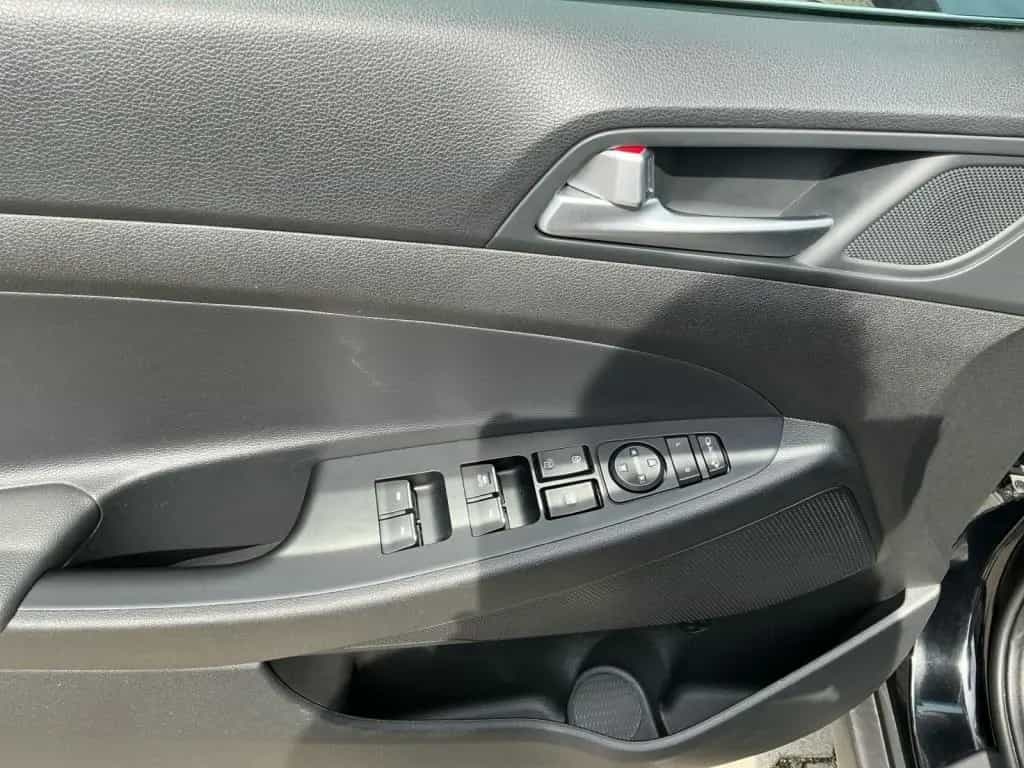 Hyundai TUCSON 1.6 Premium 4WD Premium*LED*Kamera* 05/2018-photo-8