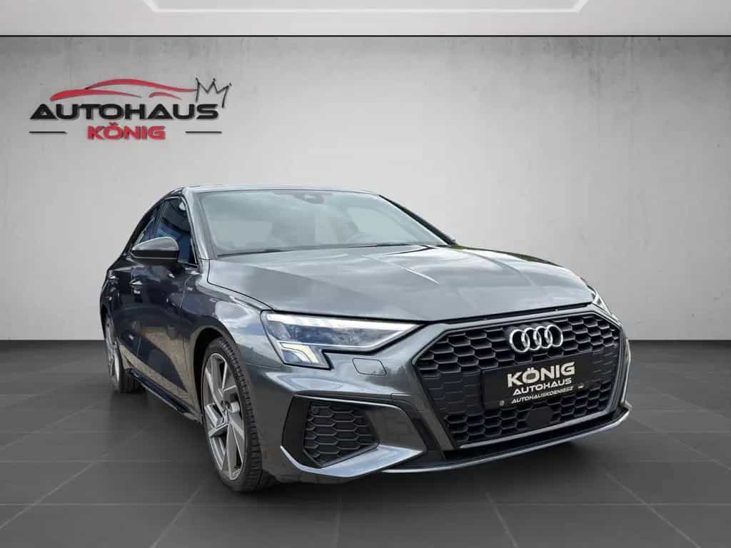 Audi A3 Limousine 35 TFSI 2xS line*S-Tron.*Black*19"* 06/2021-photo-2