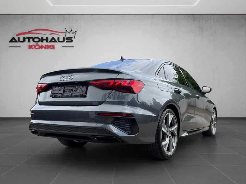 Audi A3 Limousine 35 TFSI 2xS line*S-Tron.*Black*19"* 06/2021-photo-3
