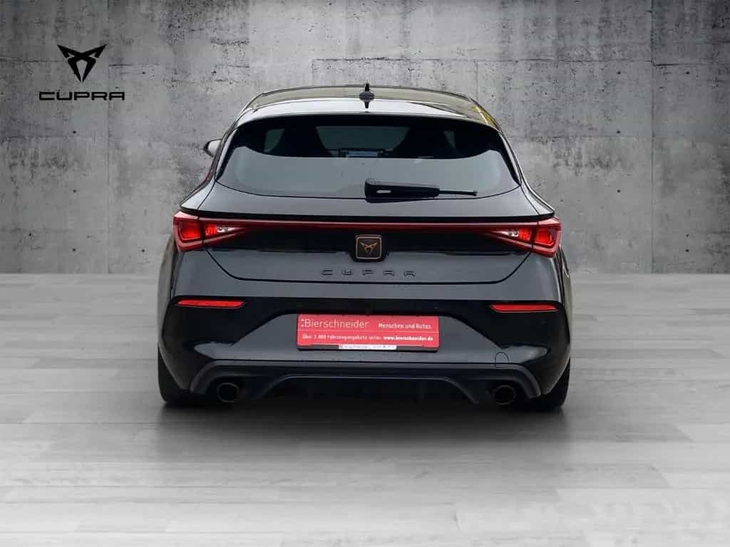 Cupra Leon 2.0 TSI DSG VZ PANO DCC KEYLESS KAMERA LED 11/2023-photo-7