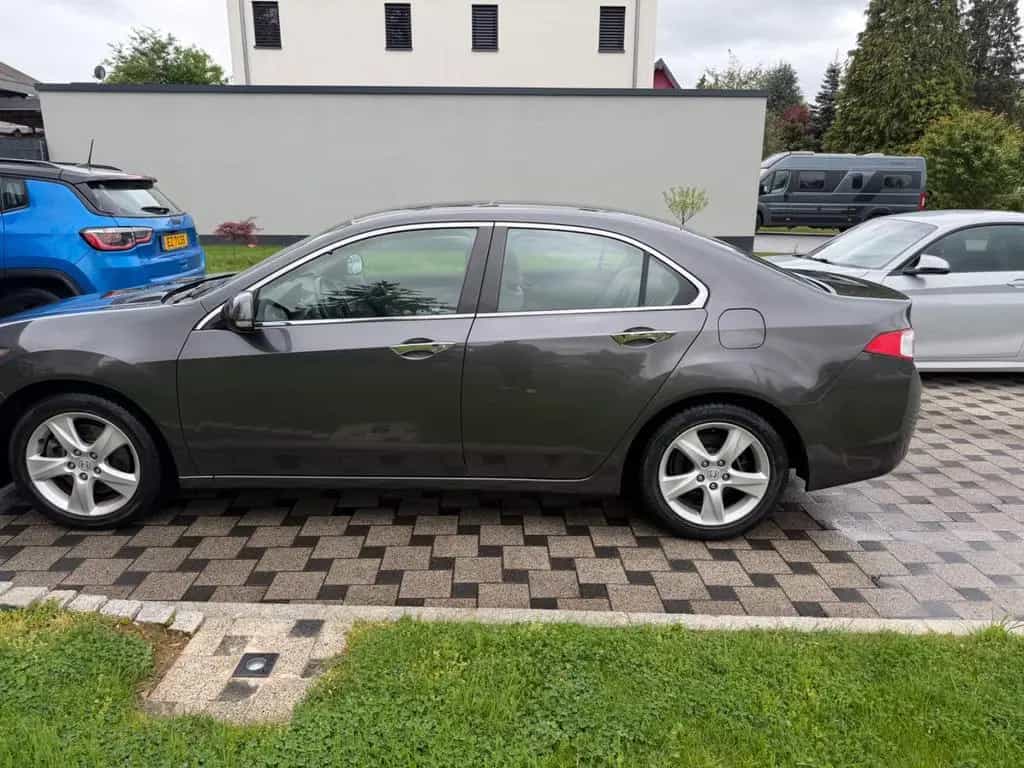 Honda Accord 2.4 Executive Automatik Executive 10/2008-photo-2