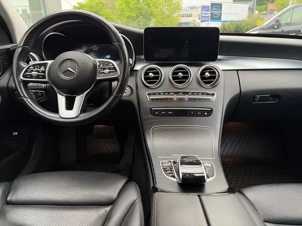 Mercedes-Benz C 300 T  Avantgarde *AHK*LED*20"*Kamera* 12/2018-photo-10