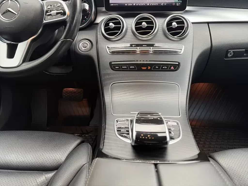 Mercedes-Benz C 300 T  Avantgarde *AHK*LED*20"*Kamera* 12/2018-photo-11