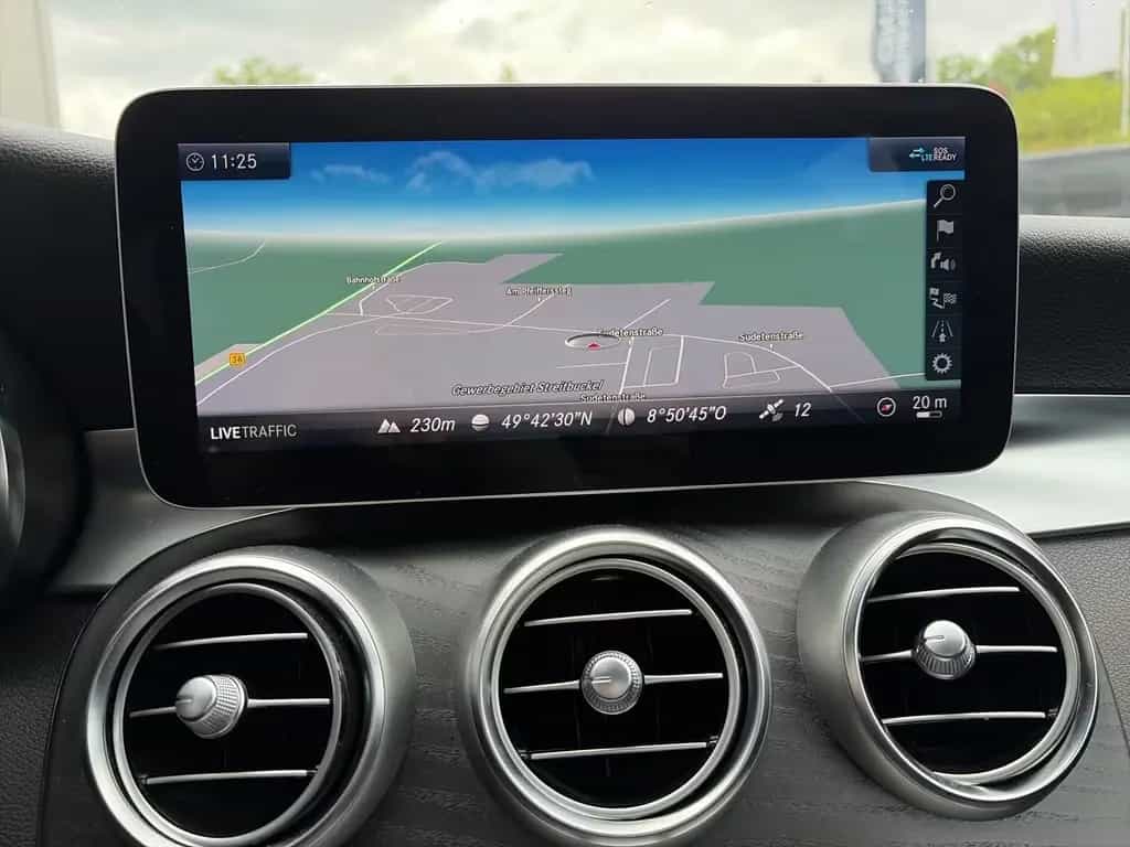 Mercedes-Benz C 300 T  Avantgarde *AHK*LED*20"*Kamera* 12/2018-photo-14