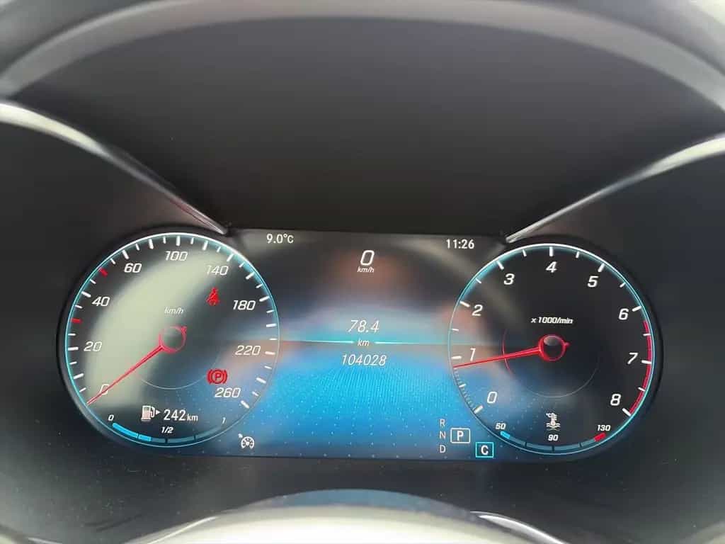 Mercedes-Benz C 300 T  Avantgarde *AHK*LED*20"*Kamera* 12/2018-photo-17