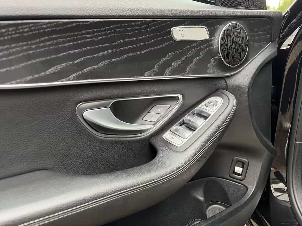 Mercedes-Benz C 300 T  Avantgarde *AHK*LED*20"*Kamera* 12/2018-photo-19