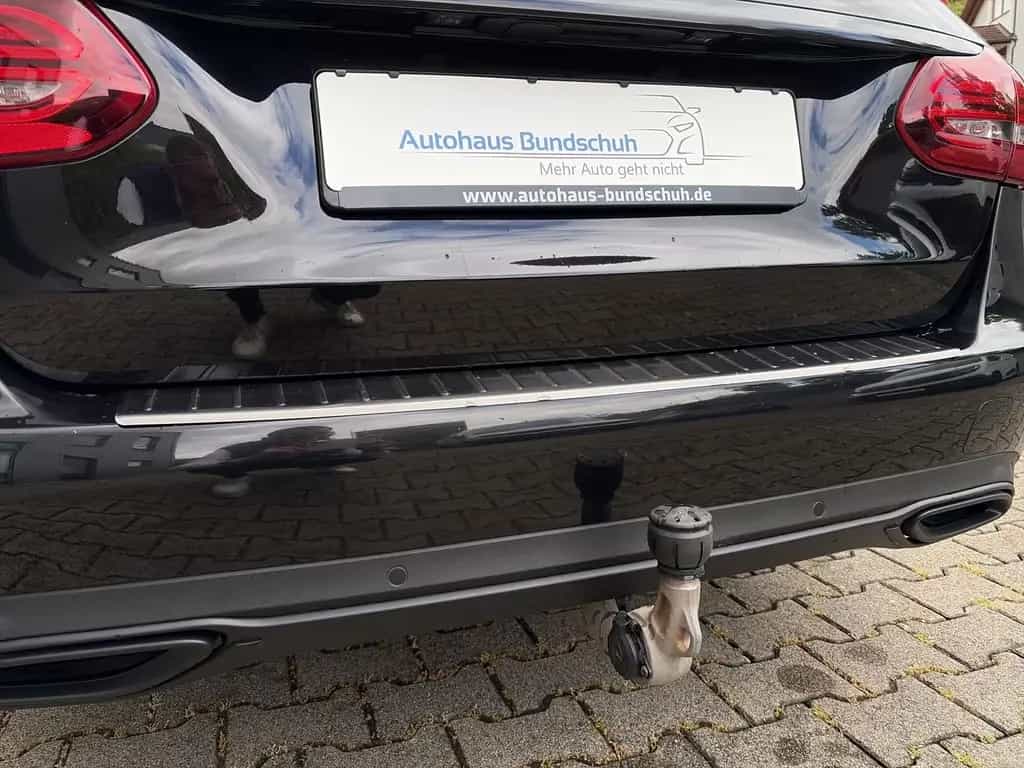 Mercedes-Benz C 300 T  Avantgarde *AHK*LED*20"*Kamera* 12/2018-photo-9