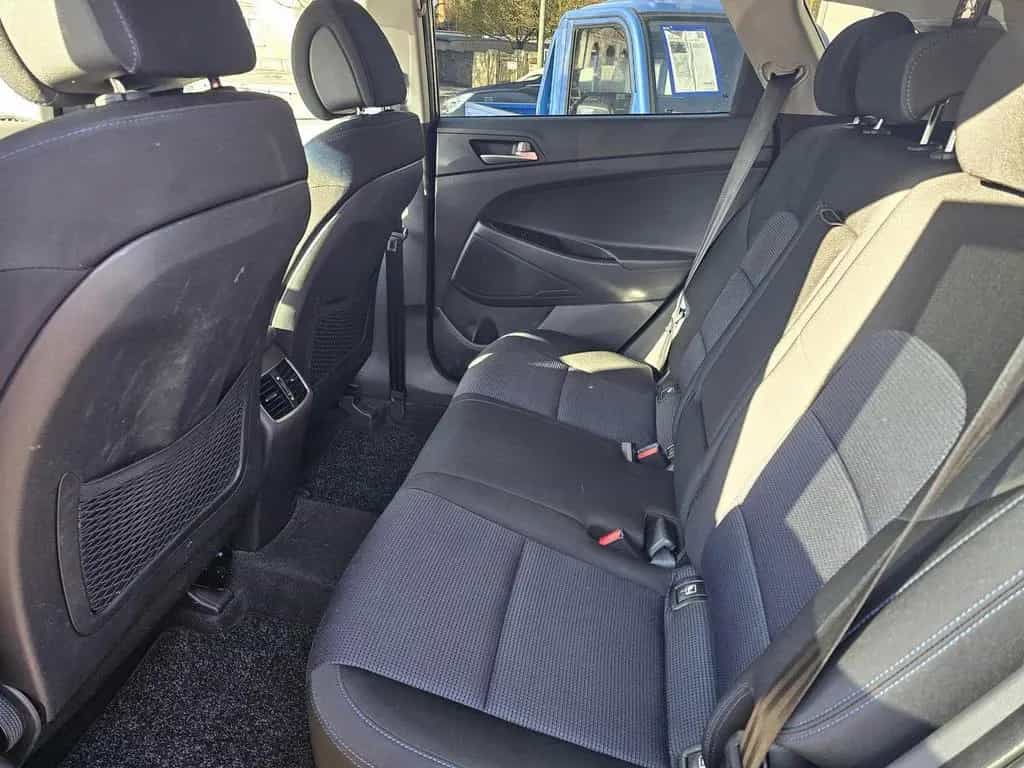 Hyundai TUCSON blue 1.6 GDi 2WD Trend+NAVI+AHK+2.HAND+ 05/2016-photo-19