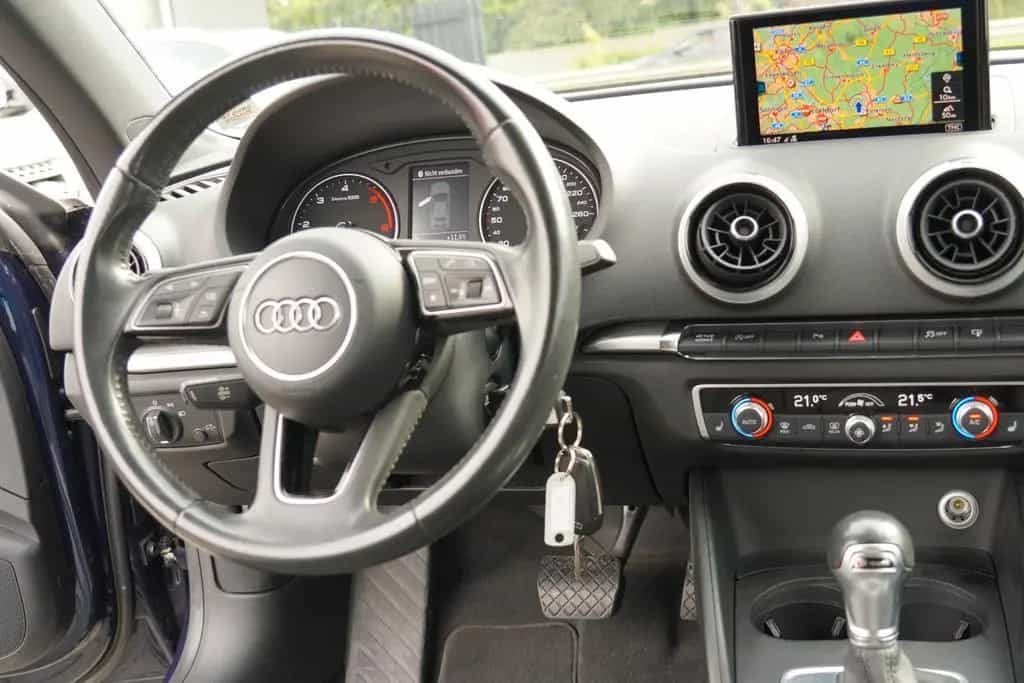 Audi A3 Cabriolet S line sport MIT 3 JAHREN GARANTIE 04/2017-photo-17