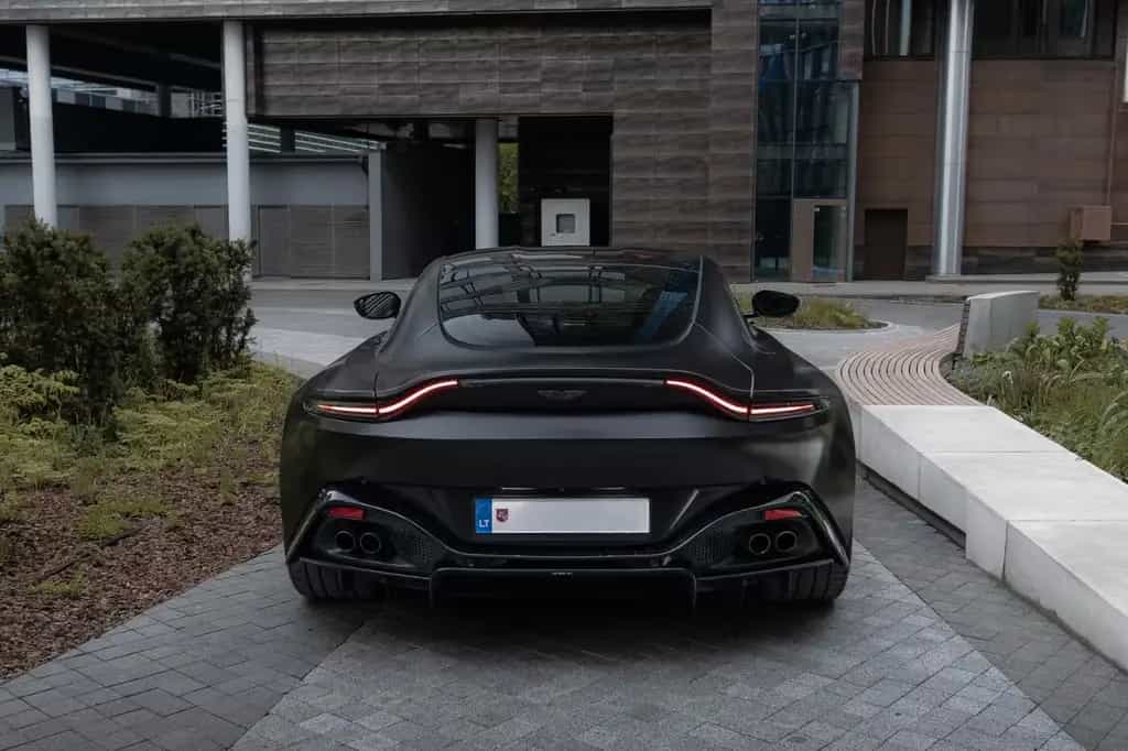 Aston Martin V8 Vantage 4.0 06/2020-photo-7