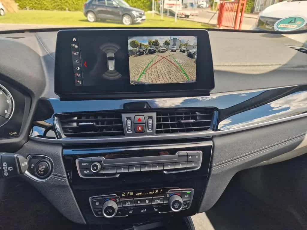 BMW X1 xDrive 18 d Sport Line*AHK*mtl. 299,-€ 02/2022-photo-10