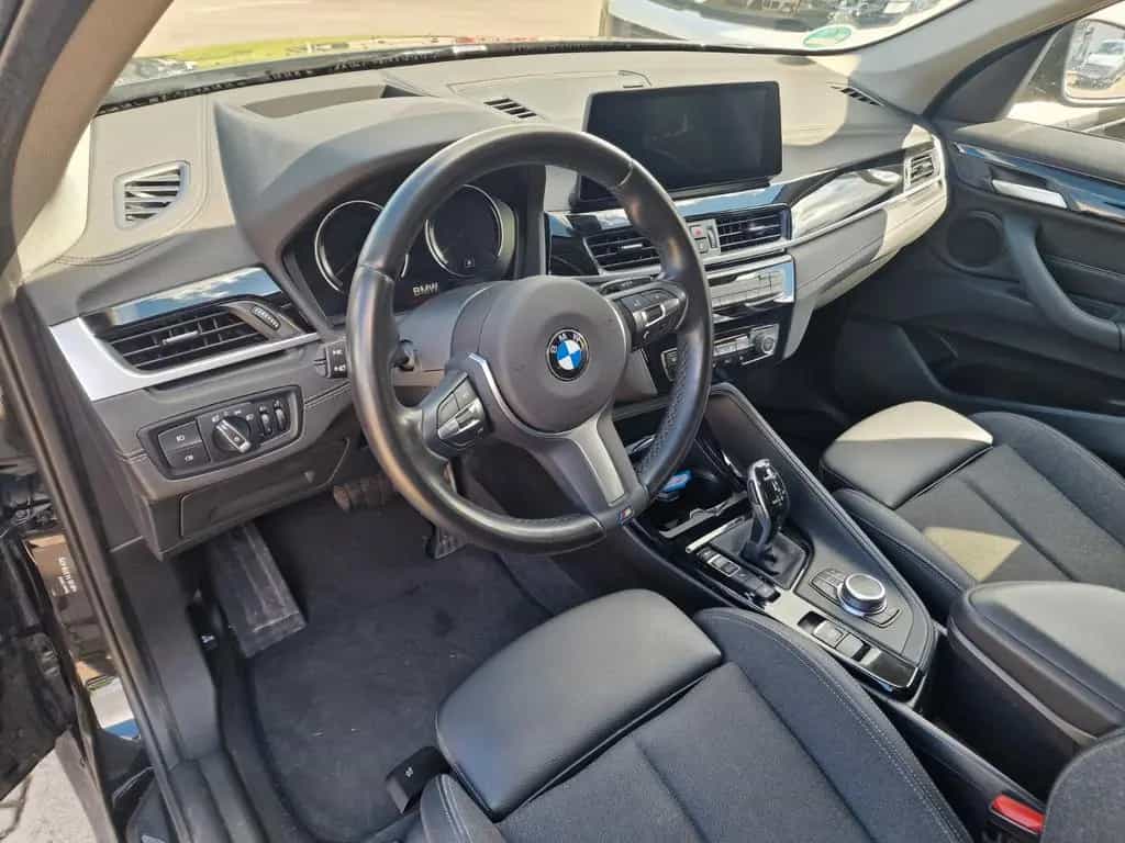 BMW X1 xDrive 18 d Sport Line*AHK*mtl. 299,-€ 02/2022-photo-8