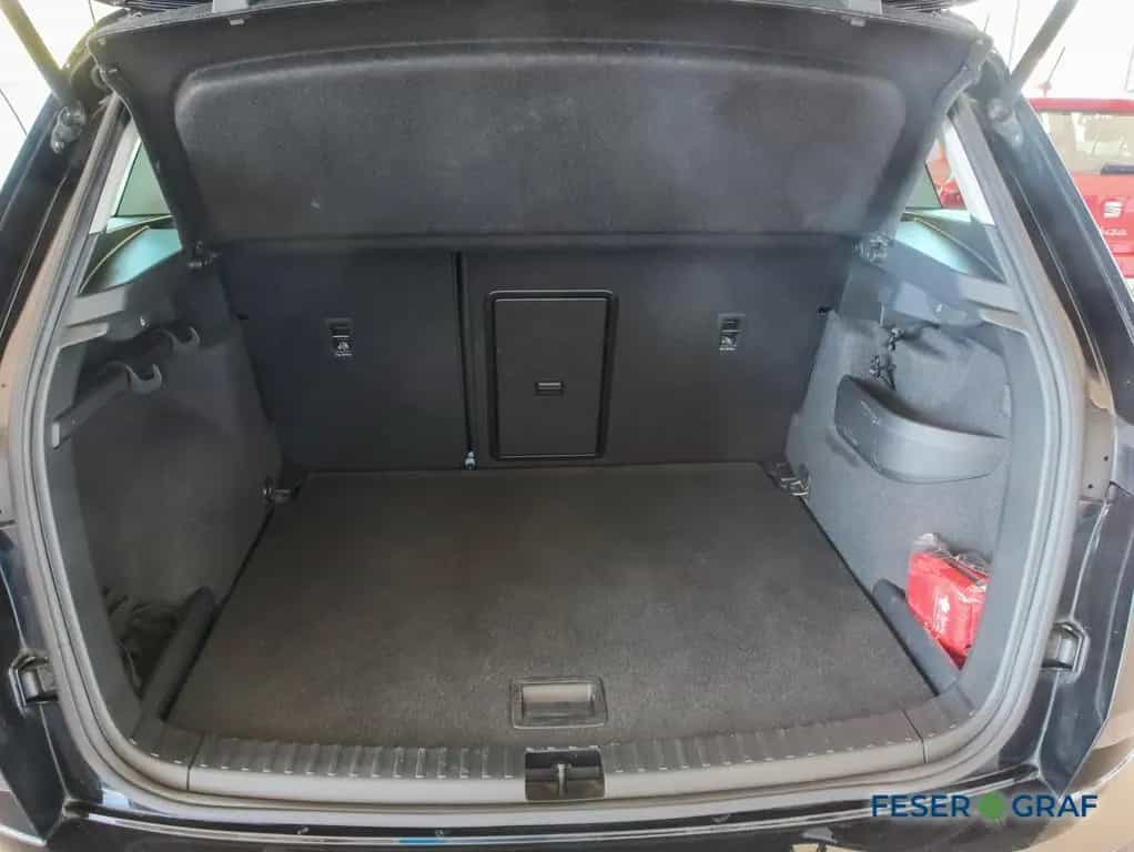 Skoda Karoq 1.0 TSI Tour AHK LED Navi RüKa Sitzh. 17" 05/2023-photo-6