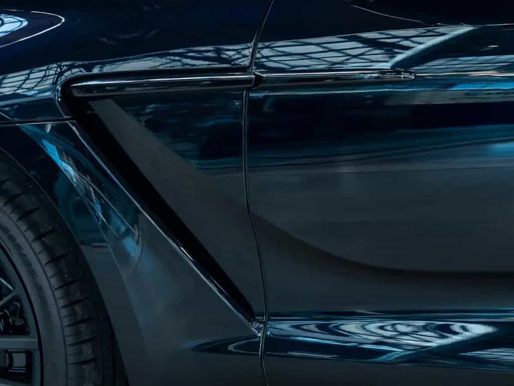 Aston Martin DBX 707 MY26 | Heated Steering | Q - Leather 11/2025-photo-15