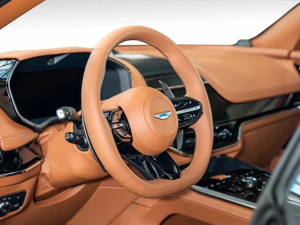 Aston Martin DBX 707 MY26 | Heated Steering | Q - Leather 11/2025-photo-22