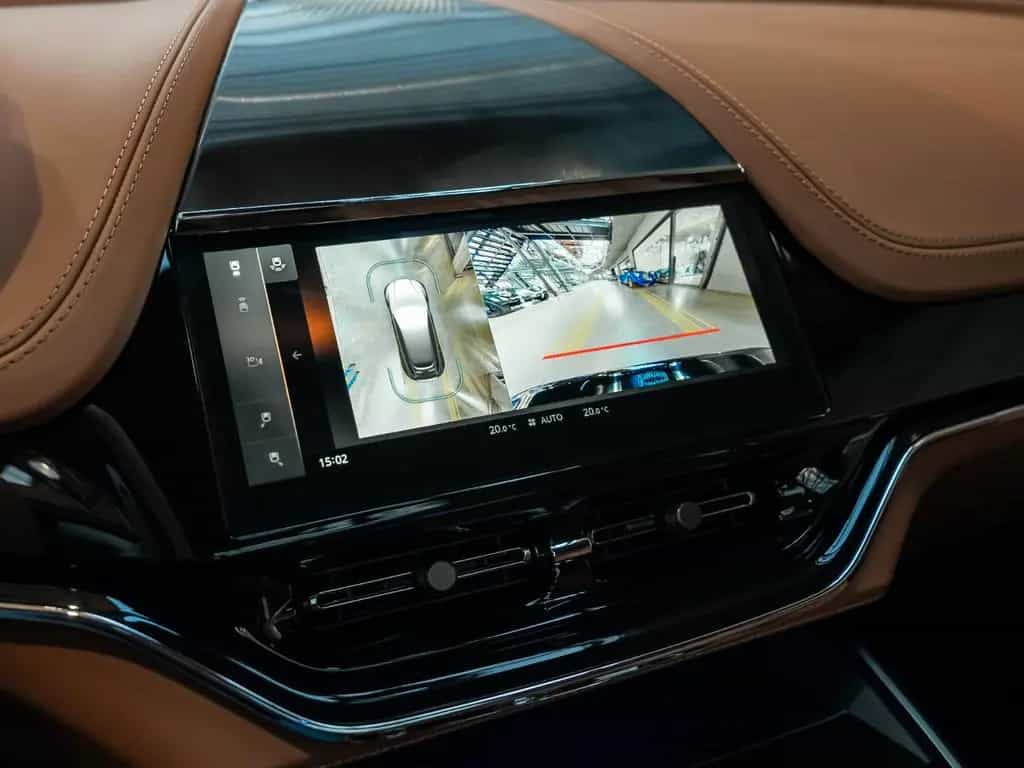 Aston Martin DBX 707 MY26 | Heated Steering | Q - Leather 11/2025-photo-27