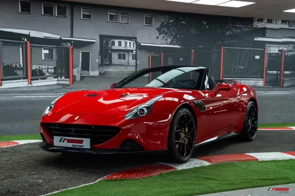 Ferrari California T *TURBOCHARGED PERFORMANCE UPGRADE* 04/2017-photo-0