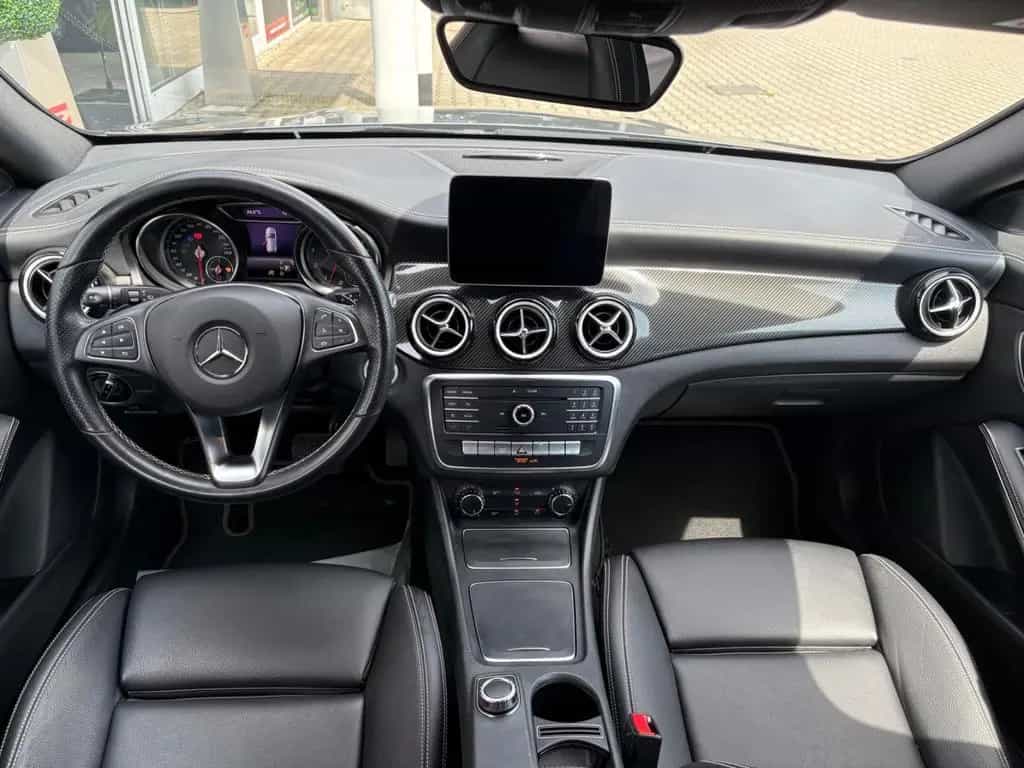 Mercedes-Benz CLA 250 Shooting Brake AMG-Line Kamera PDC Navi 02/2019-photo-13