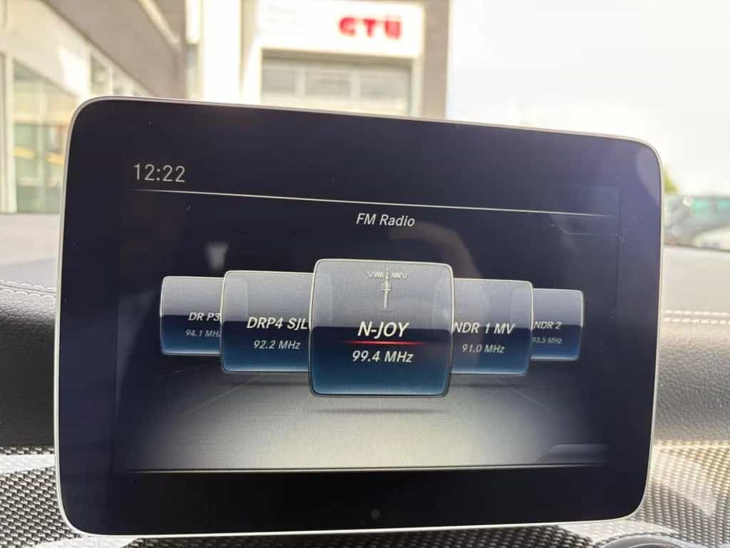 Mercedes-Benz CLA 250 Shooting Brake AMG-Line Kamera PDC Navi 02/2019-photo-20