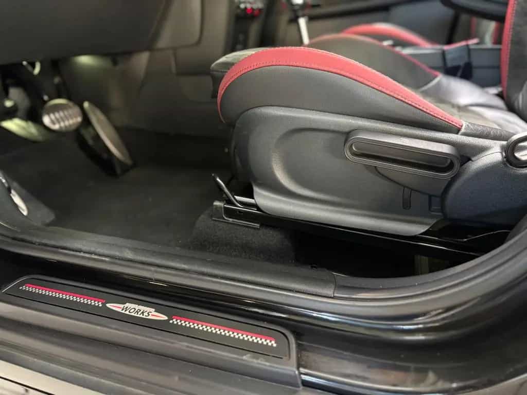 MINI John Cooper Works Countryman John Cooper Works All4 PANO KAMER HUD 06/2018-photo-23