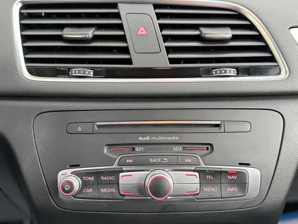 Audi Q3 sport / S line / 12 Monate Garantie 06/2017-photo-28