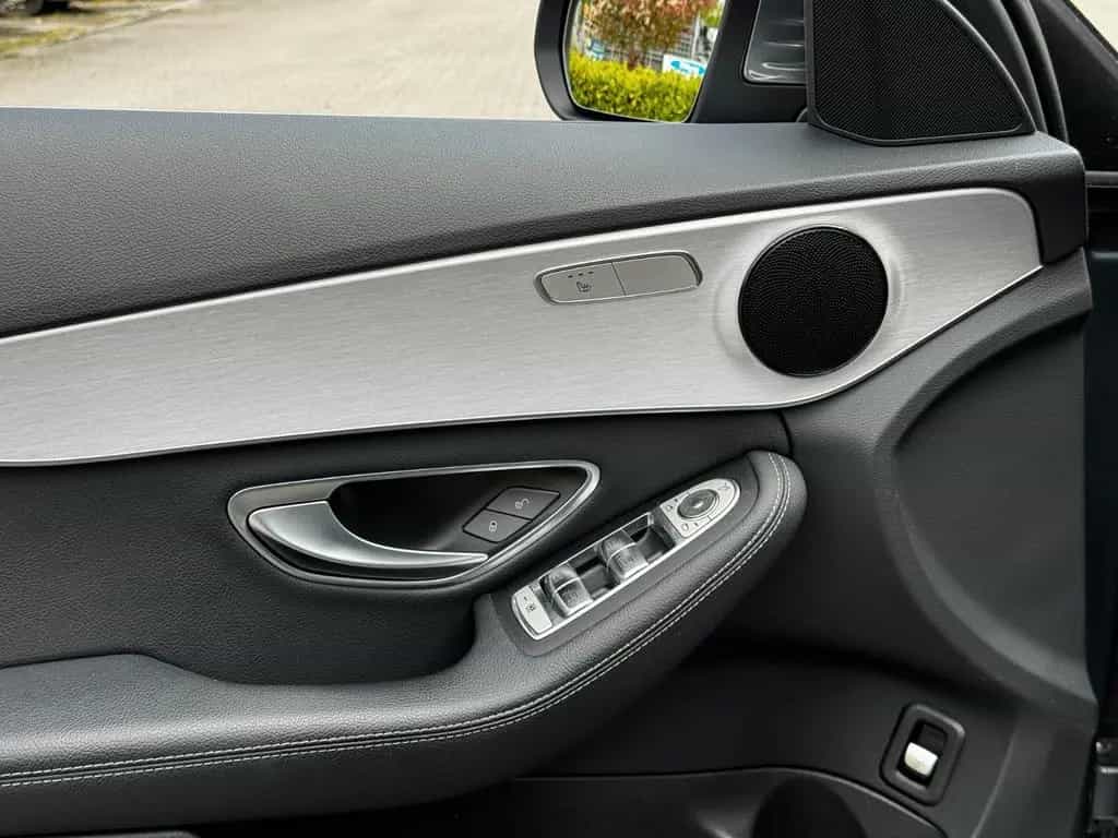 Mercedes-Benz C-Class 180 CGI*Avantgarde*Limousine Garantie*1 Hand* 06/2018-photo-24