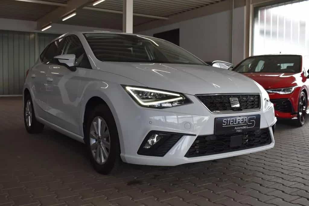 Seat Ibiza 1.0 TSI Style ACC Winter-Paket Navi Kamera 03/2019-photo-1