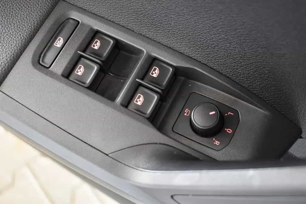 Seat Ibiza 1.0 TSI Style ACC Winter-Paket Navi Kamera 03/2019-photo-21