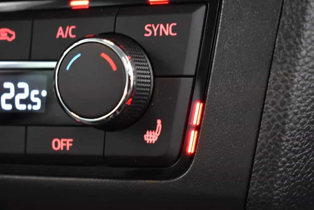 Seat Ibiza 1.0 TSI Style ACC Winter-Paket Navi Kamera 03/2019-photo-29