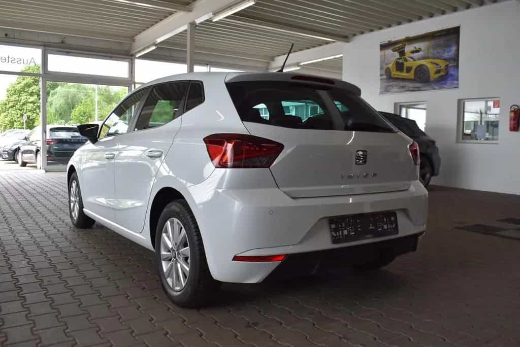 Seat Ibiza 1.0 TSI Style ACC Winter-Paket Navi Kamera 03/2019-photo-33