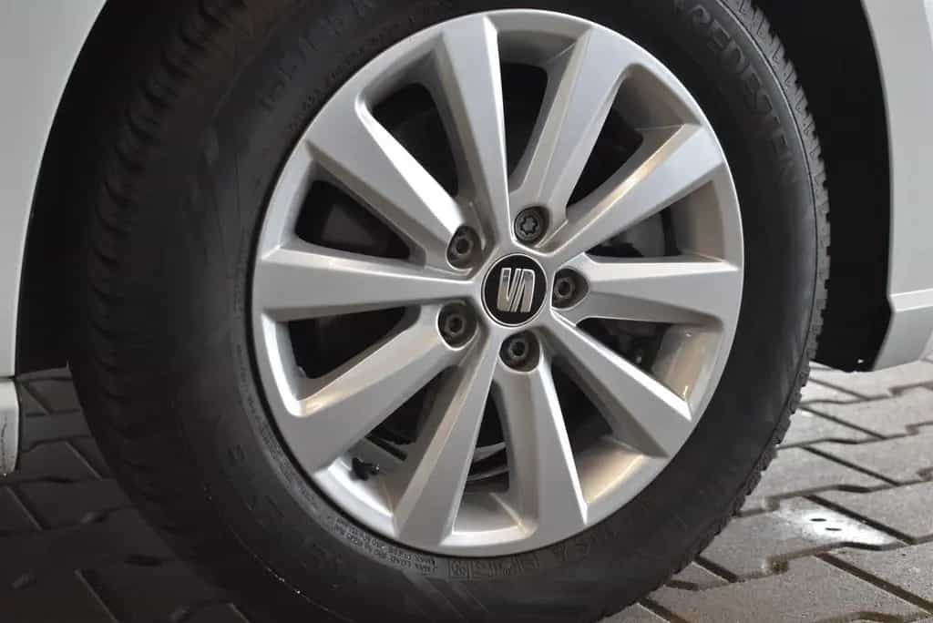 Seat Ibiza 1.0 TSI Style ACC Winter-Paket Navi Kamera 03/2019-photo-6