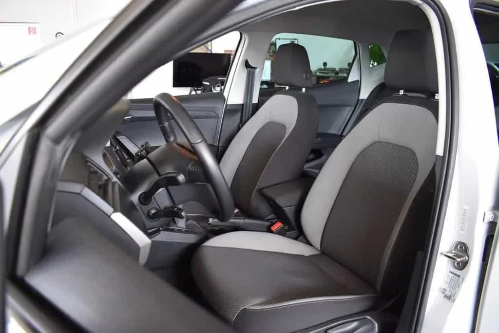 Seat Ibiza 1.0 TSI Style ACC Winter-Paket Navi Kamera 03/2019-photo-9