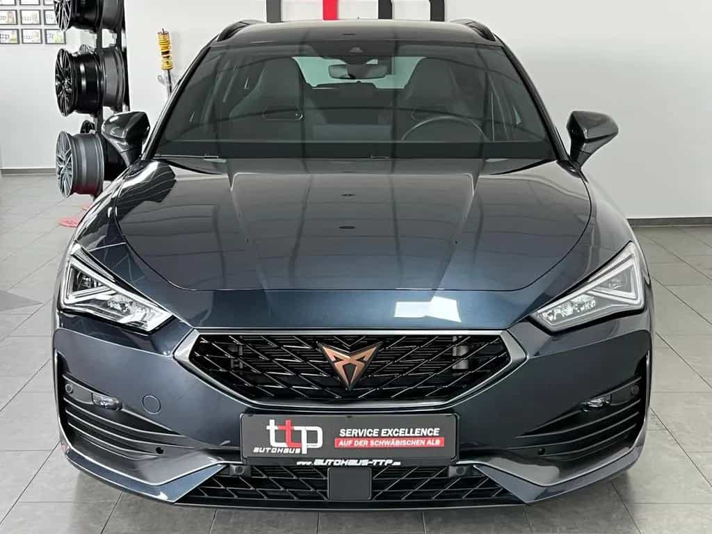 Cupra Leon ST 2.0 TSI VZ AHK ACC Keyless R.Kamera 02/2024-photo-2