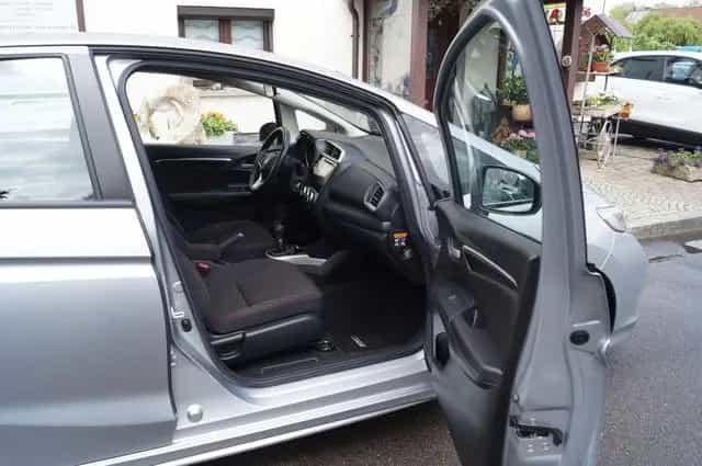 Honda Jazz 1,5i 96kw Navi-PDC-Sitzh.-Spur-WR-31962 km 08/2019-photo-4