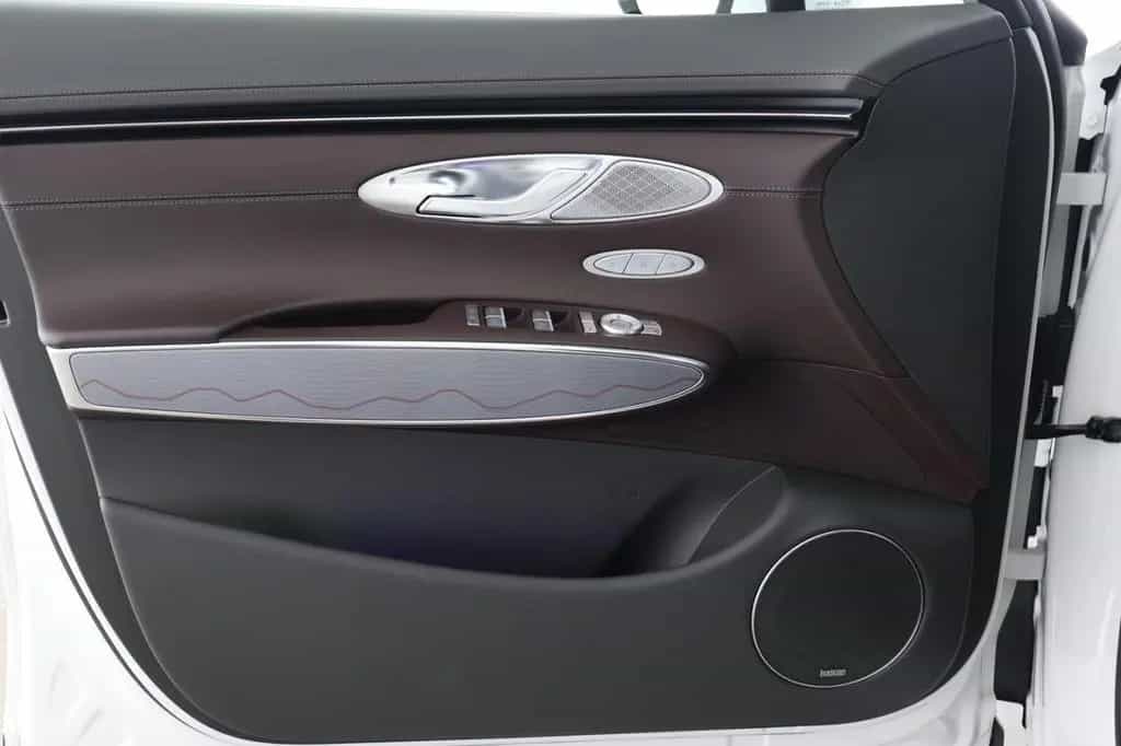 Genesis GV70 2.5T AWD Luxury Leder Velvet Burgundy 05/2023-photo-13