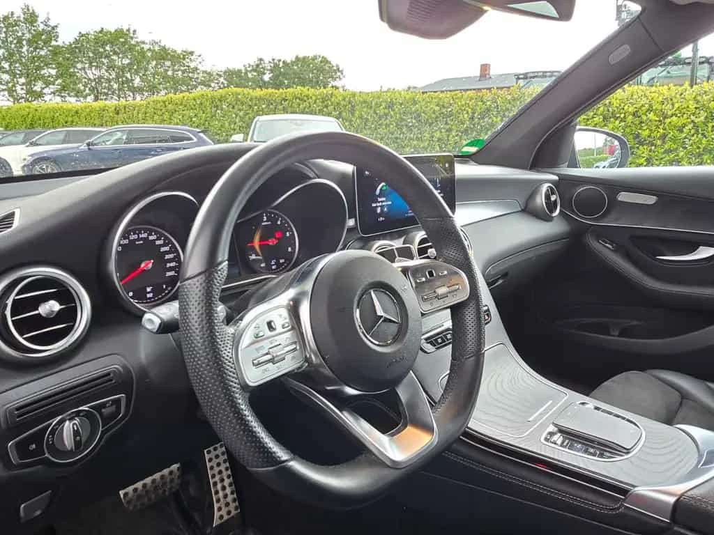 Mercedes-Benz GLC-Class d 4Matic AMG LINE*FACELIFT*AHK,ACC,Night 03/2020-photo-12