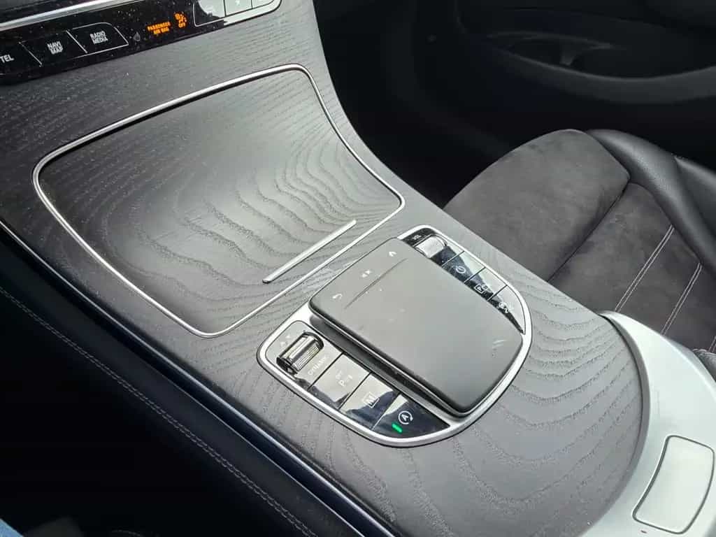 Mercedes-Benz GLC-Class d 4Matic AMG LINE*FACELIFT*AHK,ACC,Night 03/2020-photo-13