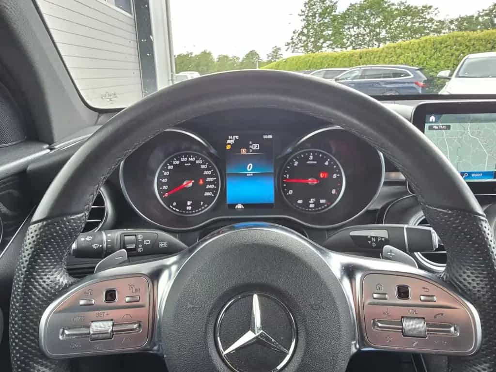 Mercedes-Benz GLC-Class d 4Matic AMG LINE*FACELIFT*AHK,ACC,Night 03/2020-photo-17