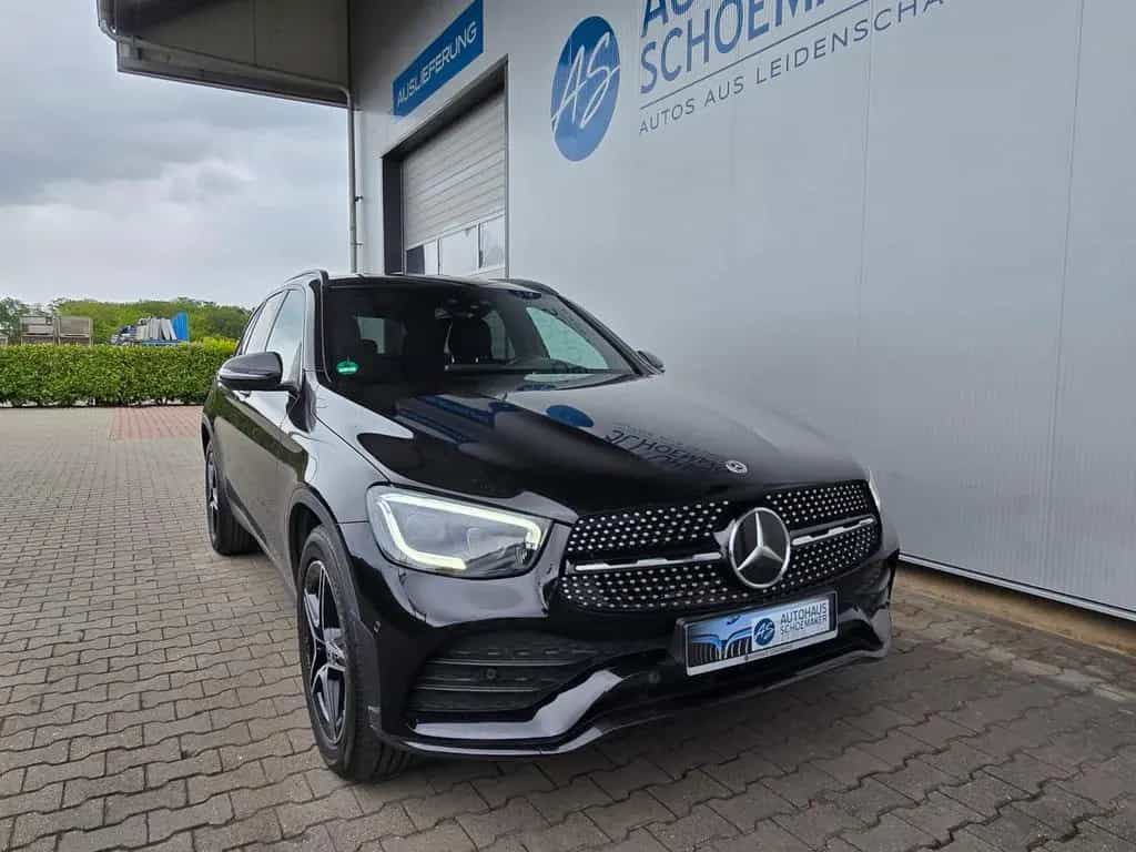 Mercedes-Benz GLC-Class d 4Matic AMG LINE*FACELIFT*AHK,ACC,Night 03/2020-photo-4