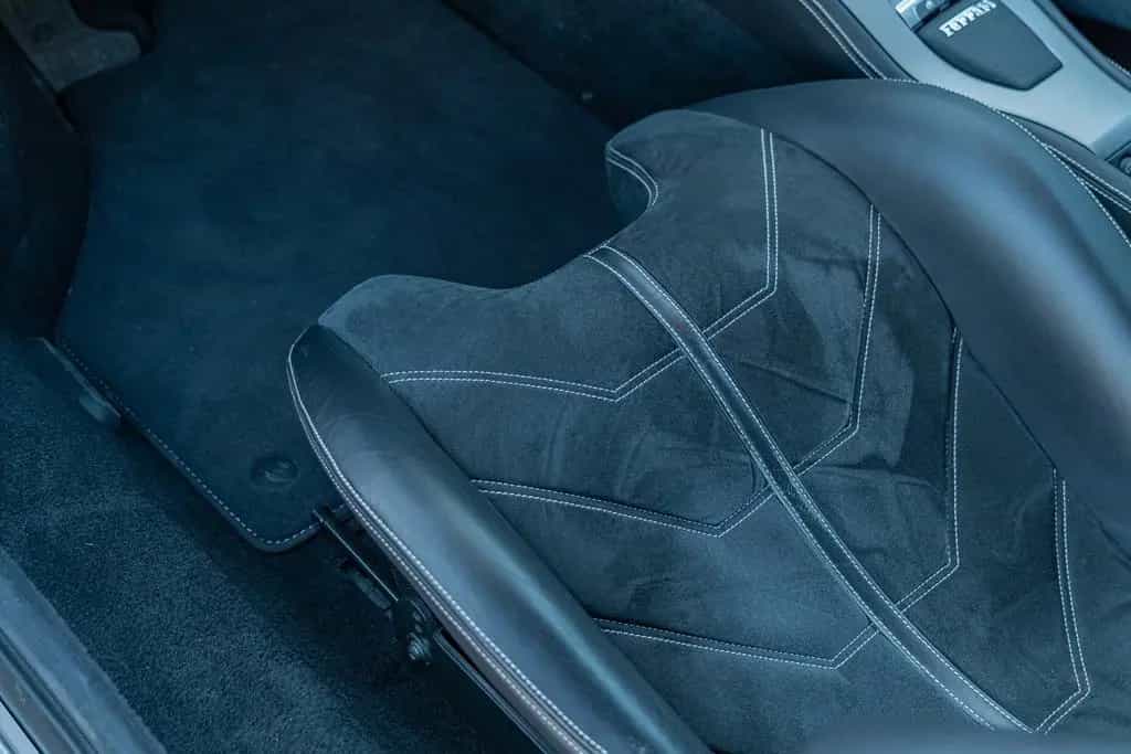 Ferrari 458 Italia *CARBON SEATS*LIFT*AFS*CAMERA*MWST* 10/2011-photo-18