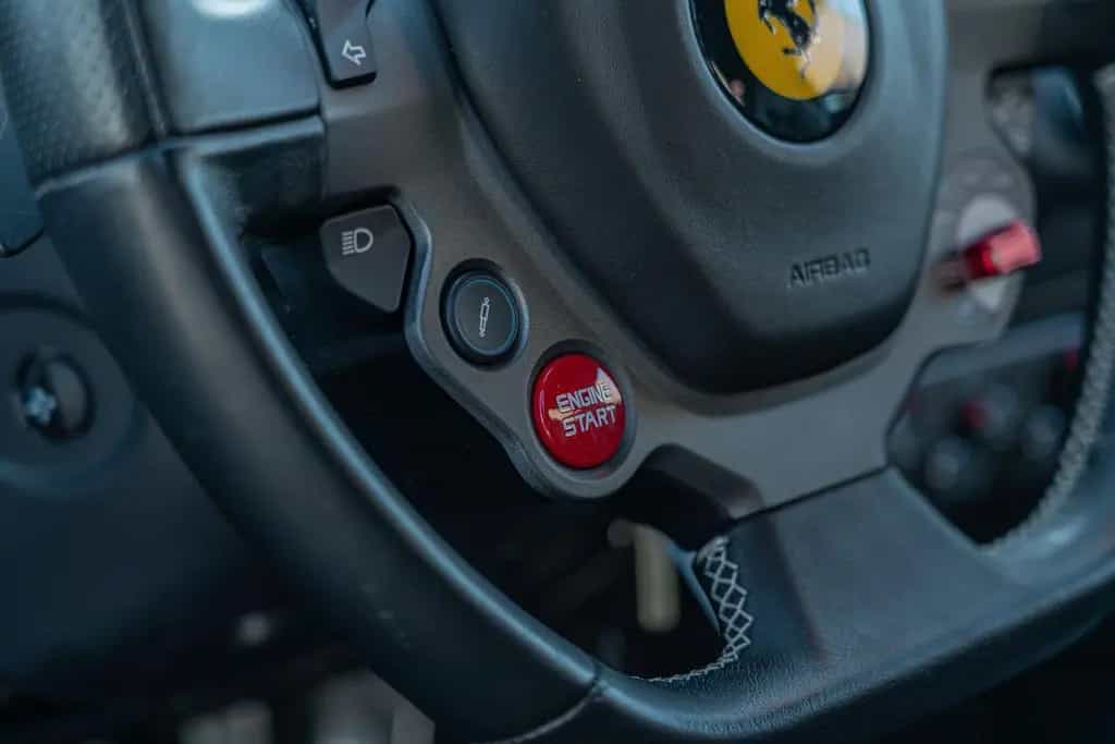 Ferrari 458 Italia *CARBON SEATS*LIFT*AFS*CAMERA*MWST* 10/2011-photo-21